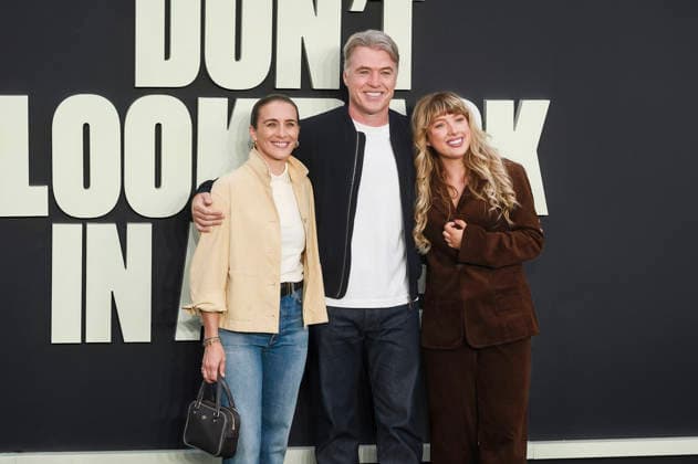 Vicky McClure, Jonny Owen, and Katie Owen at the premiere of the documentary *Oasis: Don t Look Back in Anger* at Cineworld Leicester Square in London, September 7, 2026 Foto:xJ.xEdwardsx xFuturexImagex oasis_london_6818