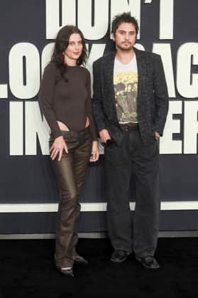 Ellie Rowsell and Joel Amey of Wolf Alice at the premiere of the documentary *Oasis: Don t Look Back in Anger* at Cineworld Leicester Square in London, September 7, 2026 Foto:xJ.xEdwardsx xFuturexImagex oasis_london_6829