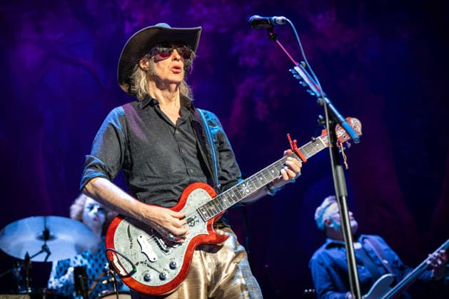 The Waterboys live in Oslo, Norway Oslo, Norway. 07th, September 2026. The rock band The Waterboys performs a live concert at Oslo Spektrum in Oslo. Here singer and musician Mike Scott is seen live on stage. Norway, Oslo, Oslo Spektrum  Copyright: xGonzalesxPhoto TerjexDokkenx