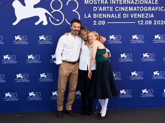 IPA88265492 - Venice, 83rd Venice International Film Festival 2026 - Day 7. Photocall for the film Una Storia. Pictured: Guido Caprino, Anna Foglietta, Alba Rohrwacher  Copyright: xAlbertoxTerenghix xPoolxPhotoxEventsx08x IPA88265492