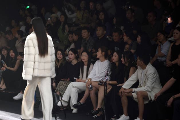 BEIJING, CHINA - SEPTEMBER 07: SYNA brand fashion is displayed on the runway during the China International Fashion Week Fall 2026 on September 7, 2026 in Beijing, China.  Copyright: xVCGx 111664998759