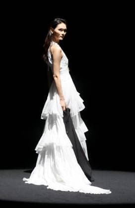 BEIJING, CHINA - SEPTEMBER 07: SYNA brand fashion is displayed on the runway during the China International Fashion Week Autumn 2026 on September 7, 2026 in Beijing, China.  Copyright: xVCGx 111664998764