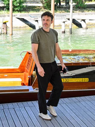 IPA88268567 - Venice, 83rd Venice International Film Festival 2026 - Day 7 - Arrivals at the Casino pier - Pictured: Casey Affleck  Copyright: xManuelexMangiarottix xPoolxPhotoxEventsx08x IPA88268567