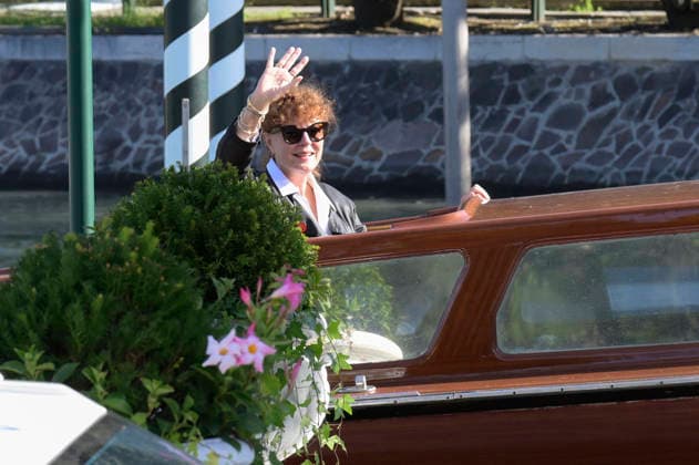 Susan Sarandon leaving the pier at the Hotel Excelsior during the 2026 Venice Biennale, 83rd Venice International Film Festival, Venice, September 8, 2026 Foto:xA.xM.xTinghinox xFuturexImagex sarandon_6936