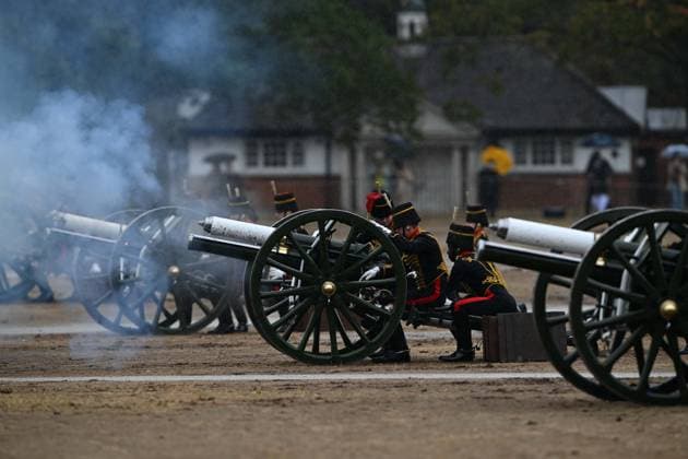 Royal salute in London to mark King Charles III s Accession Day LONDON, UNITED KINGDOM - SEPTEMBER 8: Soldiers of The King s Troop Royal Horse Artillery fire a ceremonial 41-gun salute at Hyde Park, in London, United Kingdom, on September 8, 2026. The ceremonial military event was held to mark the fourth anniversary of King Charles III s accession to the British throne. Rasid Necati Aslim Anadolu London United Kingdom. Editorial use only. Please get in touch for any other usage.  Copyright: x2026xAnadoluxRasidxNecatixAslimx