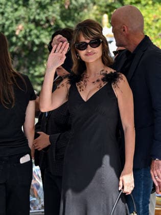 IPA88270378 - Venice, 83rd Venice International Film Festival 2026 - Day 7 - Arrivals at the Casino pier - Pictured: Penelope Cruz.  Copyright: xSimonexComix xPoolxPhotoxEventsx08x IPA88270378