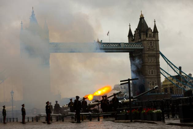 September 8, 2026, London, London, UK: London, UK. The Honourable Artillery Company fires a 62-gun salute at the Tower of London in London, marking the fourth anniversary of the accession to the throne of His Majesty King Charles III. London UK  - ZUMAl94_ 20260908_zaf_l94_016 Copyright: xDinendraxHariax