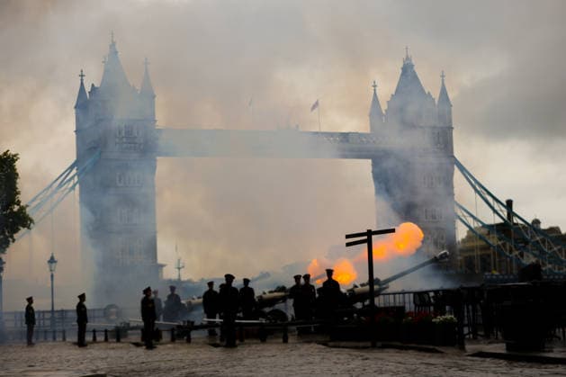 September 8, 2026, London, London, UK: London, UK. The Honourable Artillery Company fires a 62-gun salute at the Tower of London in London, marking the fourth anniversary of the accession to the throne of His Majesty King Charles III. London UK  - ZUMAl94_ 20260908_zaf_l94_018 Copyright: xDinendraxHariax