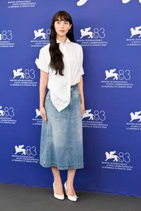 September 8, 2026, Venice, Rome, Italy: Caylee Cowan during the photocall for the film Company, 83rd Venice Film Festival. Venice, September 8, 2026 Venice Italy  - ZUMAa289 20260908_zia_a289_136 Copyright: xMariaxLauraxAntonellix xAgfx