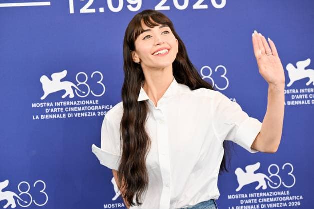 September 8, 2026, Venice, Rome, Italy: Caylee Cowan during the photocall for the film Company, 83rd Venice Film Festival. Venice, September 8, 2026 Venice Italy  - ZUMAa289 20260908_zia_a289_144 Copyright: xMariaxLauraxAntonellix xAgfx