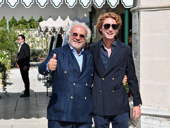 IPA88272020 - Venice, 83rd Venice International Film Festival 2026 - Day 7 - Arrivals at the Excelsior pier - Pictured: Jerry CalÃ with his son Johnny  Copyright: xSimonexComix xPoolxPhotoxEventsx08x IPA88272020