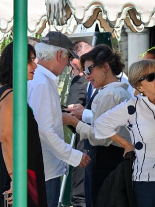 IPA88272170 - Venice, 83rd Venice International Film Festival 2026 - Day 7 - Arrivals at the Excelsior pier - Pictured: Toni Servillo, Jasmine Trinca  Copyright: xManuelexMangiarottix xPoolxPhotoxEventsx08x IPA88272170