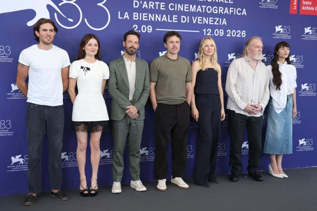 Indiana Affleck, Emily Alyn Lind, Scoot McNairy, Casey Affleck, Adelaide Clemens, Nick Nolte, and Caylee Cowan at the photo call for the film *Company* at the 2026 Venice Biennale—the 83rd Venice International Film Festival—at the Palazzo del Casino in Venice, September 8, 2026 Foto:xD.xBedrosianx xFuturexImagex company_6903