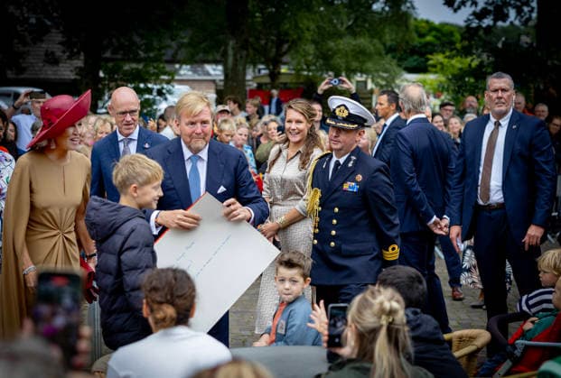 08-09-2026 Drenthe Queen Maxima and King Willem-Alexander visited Noordenveld, Tynaarlo, and Assen in the province of Drenthe. Â  Copyright: xPPEx