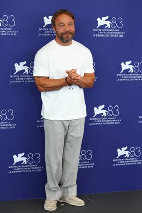 September 8, 2026, Venice Lido, Veneto, Italy: STEPHEN GRAHAM during the photocall of the movie Bunker at the 83rd Venice Film Festival at Sala Grande in Venice Lido, Italy Venice Lido Italy  - ZUMAc179 20260908_zep_c179_082 Copyright: xMickaelxChavetx