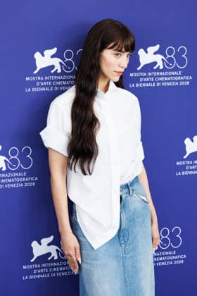News - Company Photocall - The 83rd Venice International Film Festival Caylee Cowan attends the Company photocall during the 83rd Venice International Film Festival at Sala Grande on September 08, 2026 in Venice, Italy. Photo: Cinzia Camela. Lido di Venezia Palazzo del Cinema Italy Copyright: xCinziaxCamelax xLiveMediax LPN_2658989
