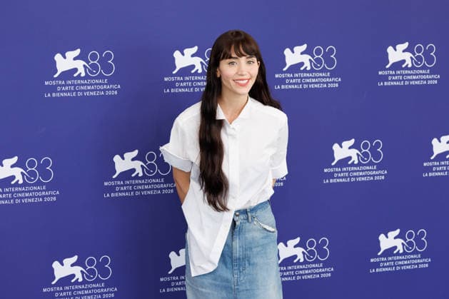 News - Company Photocall - The 83rd Venice International Film Festival Caylee Cowan attends the Company photocall during the 83rd Venice International Film Festival at Sala Grande on September 08, 2026 in Venice, Italy. Photo: Cinzia Camela. Lido di Venezia Palazzo del Cinema Italy Copyright: xCinziaxCamelax xLiveMediax LPN_2658992