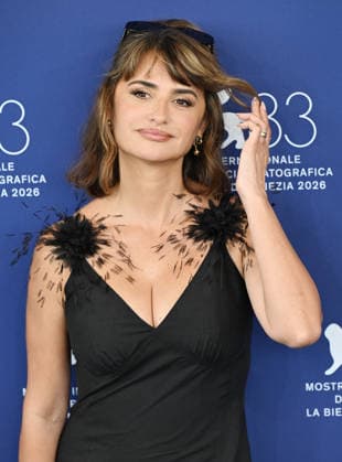 Celebrities at ˜Bunker™ photocall during the 83rd Venice International Film Festival Featuring: Penelope Cruz Where: Venice, Italy When: 08 Sep 2026 Credit: Cover Images EDITORIAL USE ONLY. NOT FOR USE BY NEWSPAPERS BASED IN THE UK. Copyright: xx coverimg55994605