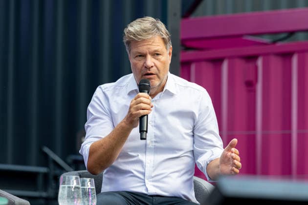 DIGITAL X 2026 at the Rheinauhafen in Cologne, September 8, 2026—Robert HABECK, Member of the Bundestag, former Federal Minister for Economic Affairs, and Vice Chancellor, Alliance 90 The Greens. Visitors learn more Copyright: xMarcxJohnx