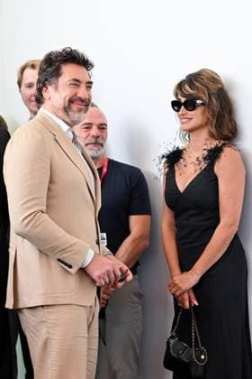 September 8, 2026, Venice, Rome, Italy: Javier Bardem and Penelope Cruz during the photocall for Bunker, the 83rd Venice Film Festival. Venice, September 8, 2026 Venice Italy  - ZUMAa289 20260908_zia_a289_264 Copyright: xMariaxLauraxAntonellix xAgfx