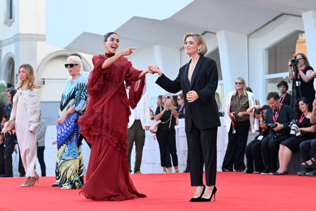 September 8, 2026, Venice, Rome, Italy: RocÃ¢oeÃ‚Â¡o MuÃ¢oeÃ¢ ™oz Morales and Greta Scarano during the red carpet for the film Bunker, 83rd Venice Film Festival. Venice, 08 09 2026 Venice Italy  - ZUMAa289 20260908_zia_a289_457 Copyright: xMariaxLauraxAntonellix xAgfx