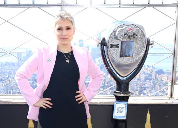 The cast of Star Trek Lights the Empire State Building in Celebration of the shows 60th Anniversary Melissa Navia The cast of Star Trek Lights the Empire State Building in Celebration of the shows 60th Anniversary held at the Empire State Building on September 8, 2026 in New York City, NY New York City Empire State Building NY USA Copyright: xStevenxBergman AFF-USA.COMx