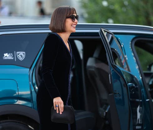 September 8, 2026, Venice Lido, Veneto, Italy: Jury president MAGGIE GYLLENHALL during the red carpet arrivals ahead of the Premiere screening of the movie Bunker at the 83rd Venice Film Festival at Sala Grande in Venice Lido, Italy. Venice Lido Italy  - ZUMAc179 20260908_zep_c179_275 Copyright: xMickaelxChavetx