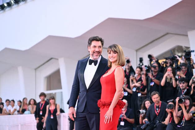 September 8, 2026, Venice, Rome, Italy: Penelope Cruz and Jeavier Bardem on the red carpet for Bunker, 83rd Venice Film Festival. Venice, September 8, 2026 Venice Italy  - ZUMAa289 20260908_zia_a289_562 Copyright: xMariaxLauraxAntonellix xAgfx