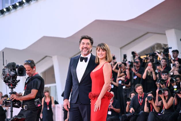 September 8, 2026, Venice, Rome, Italy: Penelope Cruz and Jeavier Bardem on the red carpet for Bunker, 83rd Venice Film Festival. Venice, September 8, 2026 Venice Italy  - ZUMAa289 20260908_zia_a289_563 Copyright: xMariaxLauraxAntonellix xAgfx
