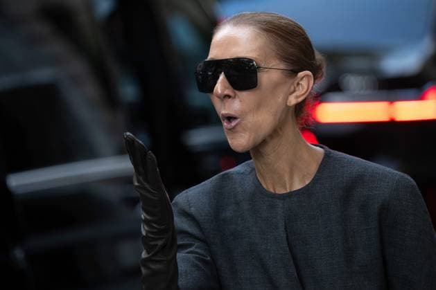 52nd Deauville American Film Festival PHOTOPQR OUEST FRANCE Stéphane Geufroi Paris, September 8, 2026 Céline Dion leaves the Royal Monceau in the late afternoon. As usual, she took a few minutes to greet her fans 52nd Deauville American Film Festival Sept. 8, 2026 Paris, France  Copyright: xPHOTOPQR OUESTxFRANCE MAXPPPxStéphanexGeufroix 20260908OFR8606 20260908OFR8606