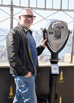 NEW YORK, NY, SEPTEMBER 8: Akiva Goldsman is pictured as the Star Trek cast lights up the Empire State Building to celebrate the 60th anniversary of Star Trek on September 8, 2026, in New York City. Credit: AdMedia, New York City, USA  - ZUMAa123 20260908_zaa_a123_056 Copyright: xJohnxFyckex