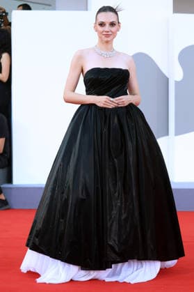 Andreea Cristea at the premiere of the film *Bunker* at the 2023 Venice Biennale, the 83rd Venice International Film Festival, at the Palazzo del Cinema in Venice, September 8, 2026 Foto:xD.xBedrosianx xFuturexImagex bunker_6749