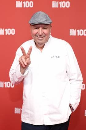 BILD100 2026 Johann Lafer on the red carpet at BILD100 2026, Axel Springer New Building, Berlin, Date: September 8, 2026 Copyright: xEventpress Kratschx