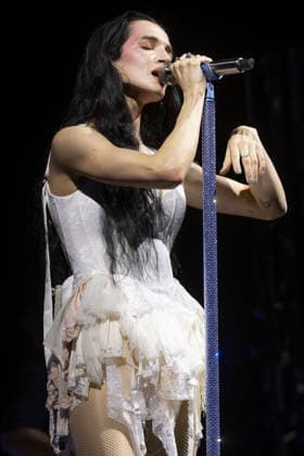 Poppy performs at Leeds Arena Rock musician Poppy (Moriah Rose Pereira) performs at First Direct Arena, Leeds, England, 8th September 2026, Credit:Mike Gray MIKE GRAY - B4227 Avalon  Copyright: xMikexGrayx xMIKExGRAYx-xB4227x xAvalonx 1132641215