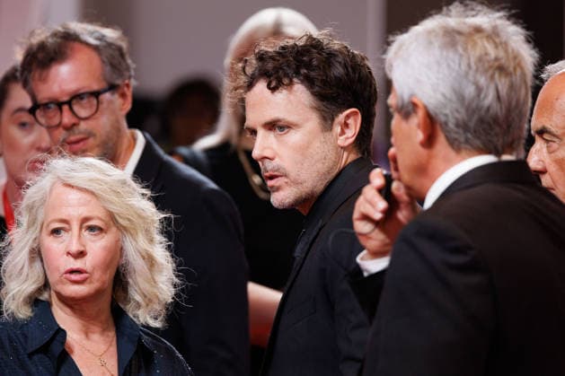 News - Company Red Carpet - The 83rd Venice International Film Festival Casey Affleck attends the Company Screening during the 83rd Venice International Film Festival at Sala Grande on September 8, 2026 in Venice, Italy. Photo: Cinzia Camela. Lido di Venezia Palazzo del Cinema Italy Copyright: xCinziaxCamelax xLiveMediax LPN_2659798