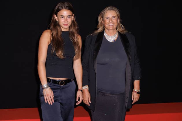 Preview of Dix pour Cent: The Movie at L Olympia; Celebrities arrive on the red carpet: Thais Alessandrin and Lisa Azuelos 459515 September 8, 2026 France  Copyright: xSebastienxFremontx xStarfacex STAR_459515_122