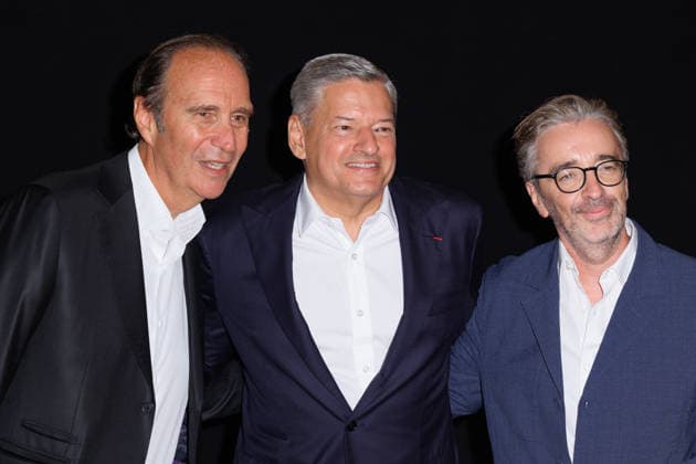 Preview of Dix pour Cent: The Movie at L Olympia: Celebrities arrive on the red carpet—Xavier Niel, Ted Sarandos, and a guest—459515, September 8, 2026, France  Copyright: xSebastienxFremontx xStarfacex STAR_459515_152