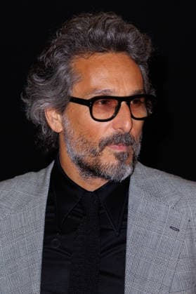 Preview of Dix pour Cent: The Movie at L Olympia; Celebrities Arrive on the Red Carpet; Vincent Elbaz; 459515; September 8, 2026; France  Copyright: xSebastienxFremontx xStarfacex STAR_459515_175