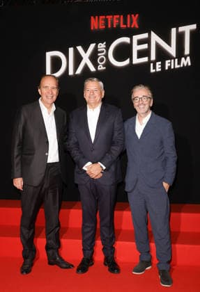 Xavier Niel, Ted Sarandos, CEO of Netflix, and Pierre Antoine Capton; Preview screening of the film *Dix pour cent* at the Olympia in Paris on September 8, 2026; Coadic Guirec; Bestimage; Preview of the film *Dix pour cent* at the Olympia in Paris on September 8, 2026; Paris, France  Copyright: xCOADICxGUIRECx xBESTIMAGExCOADICxGUIRECx xBESTIMAGEx