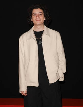 Roman Doduik Preview of the film *Dix pour cent* at the Olympia in Paris on September 8, 2026 Coadic Guirec Bestimage Preview of the film *Dix pour cent* at the Olympia in Paris on September 8, 2026 Paris, France  Copyright: xCOADICxGUIRECx xBESTIMAGExCOADICxGUIRECx xBESTIMAGEx