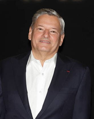 Ted Sarandos, CEO of Netflix, at the premiere of the film *Dix pour cent* at the Olympia in Paris on September 8, 2026. Coadic Guirec, Bestimage. Preview of the film *Dix pour cent* at the Olympia in Paris on September 8, 2026. Paris, France  Copyright: xCOADICxGUIRECx xBESTIMAGExCOADICxGUIRECx xBESTIMAGEx