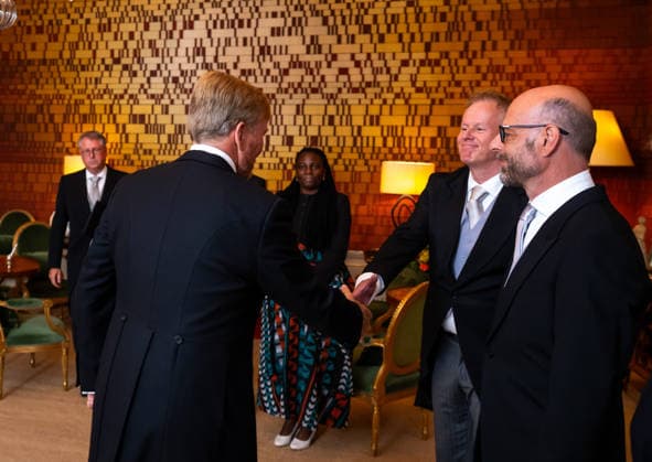 08-09-2026 The Hague Palace King Willem-Alexander during a meeting with ambassadors A.S.M. de Vries (Pristina), H.J. Rekkers (Santo Domingo), M.L.H. Deelen (Kuala Lumpur), and J. Bos (Kinshasa) at palace Noordeinde in The Hague. Â  Copyright: xPPEx
