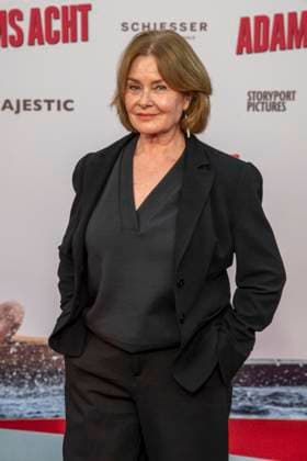ABB ADAMSACHT: Lina Wendel walks the red carpet at the Berlin premiere of the feature film *Adams Acht* at the Zoo Palast movie theater on September 8, 2026, in Berlin, Germany