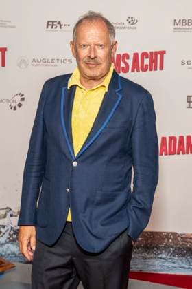 ABB ADAMSACHT: Axel Milberg makes a guest appearance on the red carpet at the Berlin premiere of the feature film *Adams Acht* at the Zoo Palast theater on September 8, 2026, in Berlin, Germany