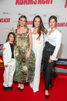 ABB ADAMSACHT: Minou Troll, Svenja Jung, Katrin Kaspar, and Katrin Roever appeared on the red carpet at the Berlin premiere of the feature film *Adams Acht* at the Zoo Palast movie theater on September 8, 2026, in Berlin, Germany