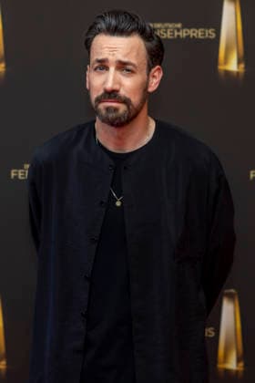 ABB KREATIVE: Jan Koeppen, TV Host, Appears on the Red Carpet at the Night of the Creatives Gala—The 2026 German Television Award—at the Flora on September 8, 2026, in Cologne, North Rhine-Westphalia, Germany