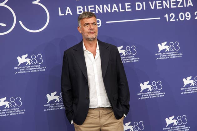 83rd Venice International Film Festival in Venice, Italy - 09 Sep 2026. French director, producer and actor Jérôme Pierrat attends the photocall of the film La Moula during the 83rd Venice International Film Festival in Venice, Italy. Venice Italy Copyright: xMarcoxBaradax xSOPAxImagesx 20260909_PHOTOCALL LA MOULA-39