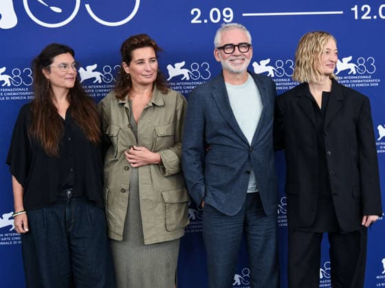 IPA88312163 - Venice, 83rd Venice International Film Festival 2026 - Day 8 - Photocall for *Un Bon Petit Soldat* - Pictured: Coralie Amedeo, Sidonie Dumas, Director StÃ phane BrizÃ , and Alba Rohrwacher  Copyright: xAlbertoxTerenghix xPoolxPhotoxEventsx08x IPA88312163