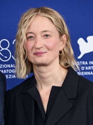 IPA88312166 - Venice, 83rd Venice International Film Festival 2026 - Day 8 - Photocall for *Un Bon Petit Soldat* - Pictured: Alba Rohrwacher  Copyright: xAlbertoxTerenghix xPoolxPhotoxEventsx08x IPA88312166