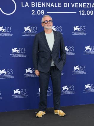 IPA88311924 - Venice, 83rd Venice International Film Festival 2026 - Day 8 - Photocall for *Un Bon Petit Soldat* - Pictured: StÃ phane BrizÃ  Copyright: xAlbertoxTerenghix xPoolxPhotoxEventsx08x IPA88311924